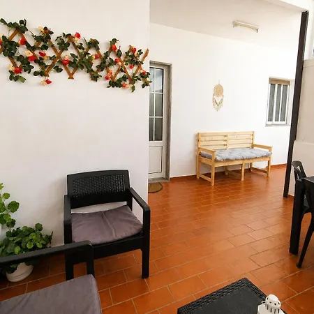 Bela Vida - 2 Bed With Terrace